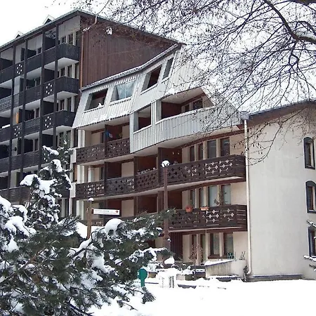 Studio With Terrace & Parking Sleeps 4 Apartment